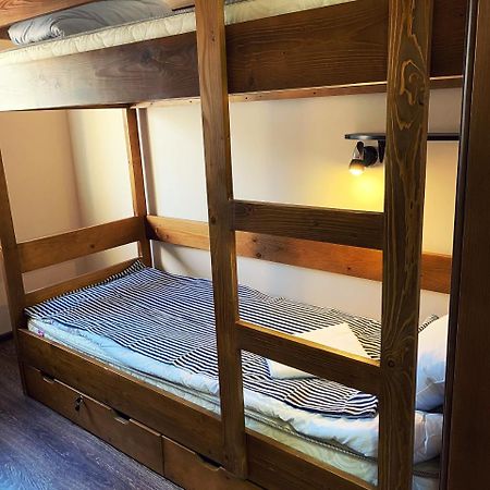 Hostel Gulliver Uzhhorod Ngoại thất bức ảnh